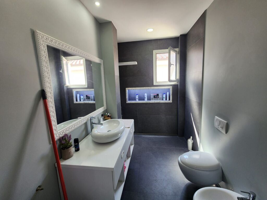 SUPER APPARTAMENTO 2+1 IN AFFITTO VICINO A VALA PARK, DURRES