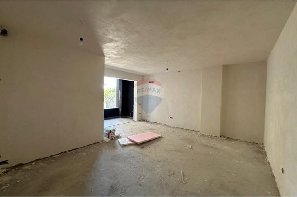 Garsoniere - Për Shitje - Golem, Durrës 82,500 €