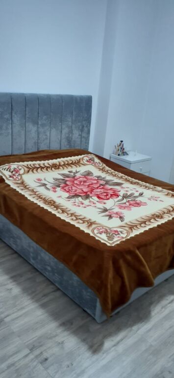 Jepet shtepi me qira apartament