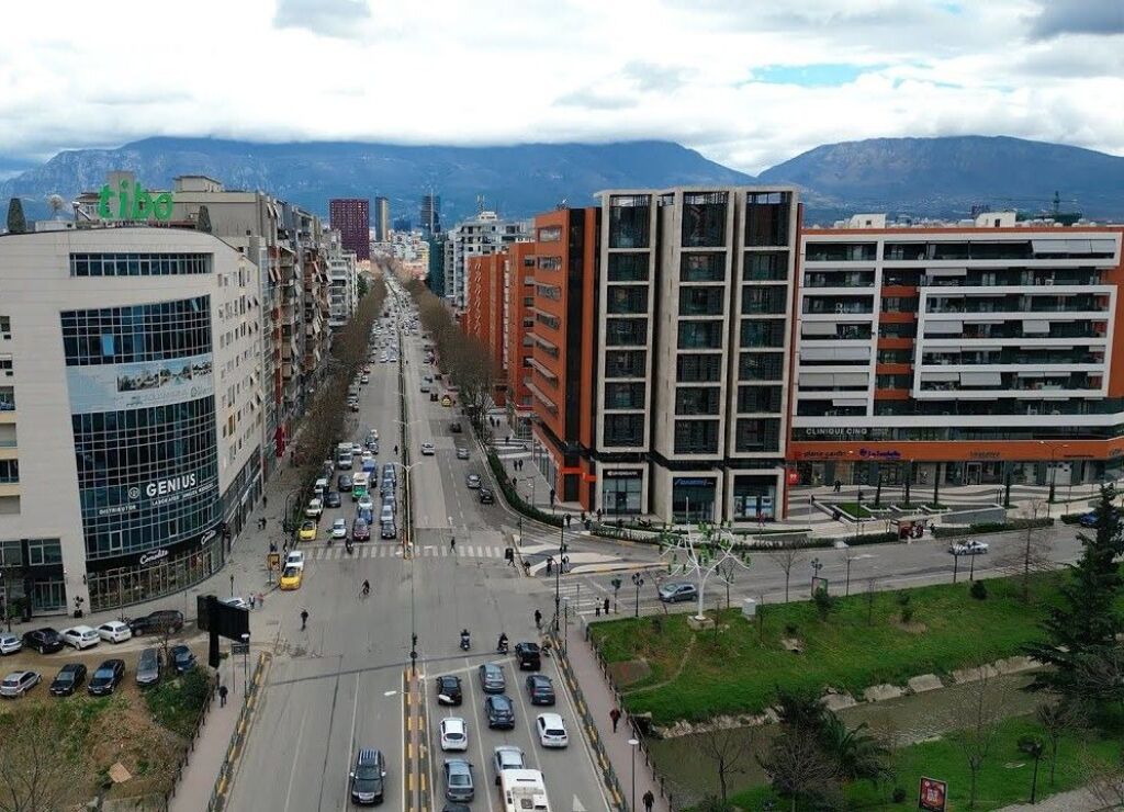 🏡 Monolocali in Affitto – di fronte a Square 21 Via Kavaja