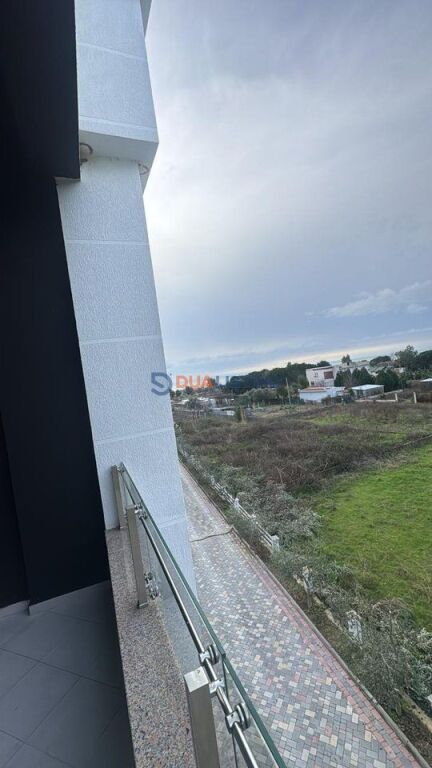 Shitet Apartament 2+1 në Gjirin e Lalzit