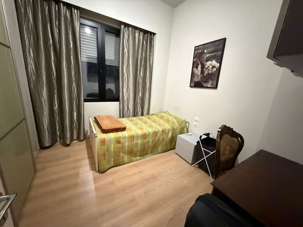 Appartamento 3+1+2+2 parcheggi nella zona del Lago Vuoto in vendita