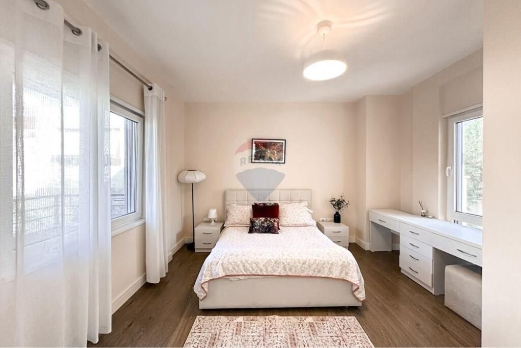 JEPET ME QERA VILE TEK REZIDENCA SUNRISE 2200 EURO