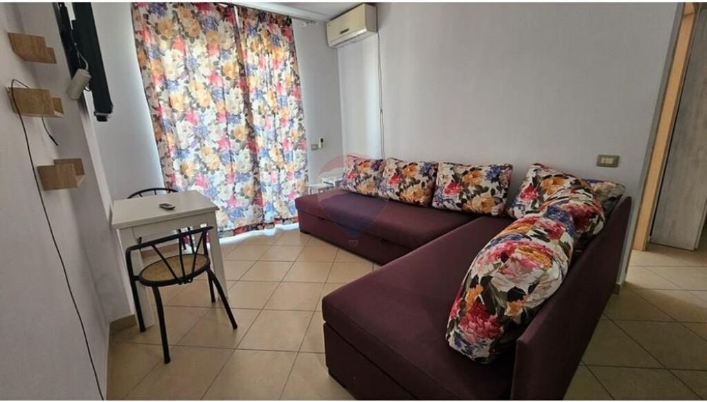 Apartament 1+1 per qira ne Astir