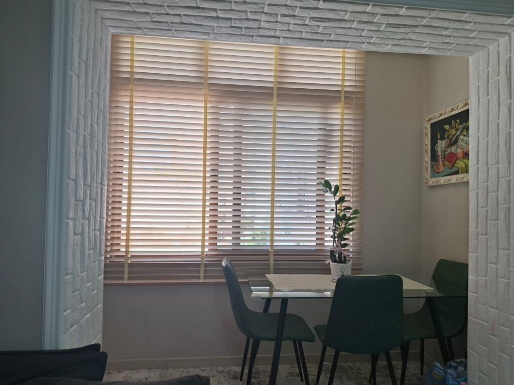 Shitet apartament 1+1 me hipotek ne Kamez