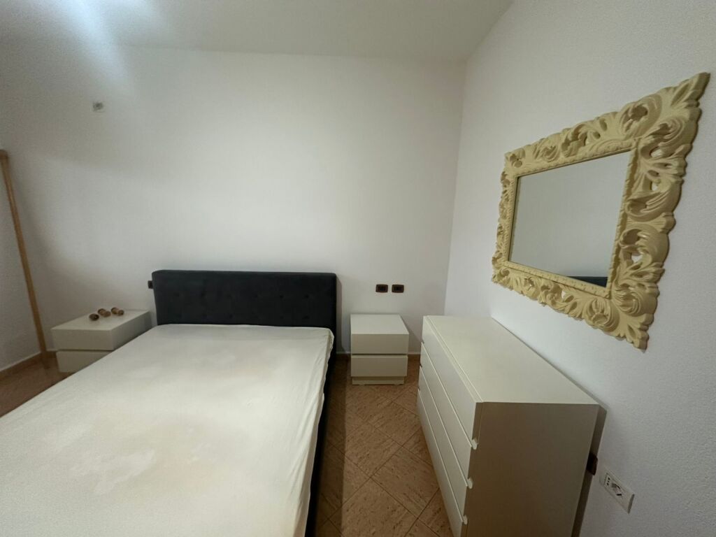 Jepet apartment me qera