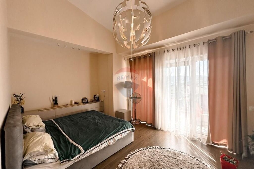 JEPET ME QERA VILE TEK REZIDENCA SUNRISE 2200 EURO