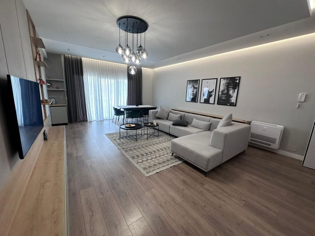 Qera Apartament 3+1+2 / Kopeshti Botanik