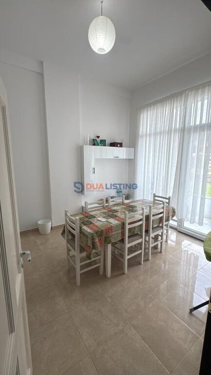 Shitet Apartament 2+1 në Gjirin e Lalzit