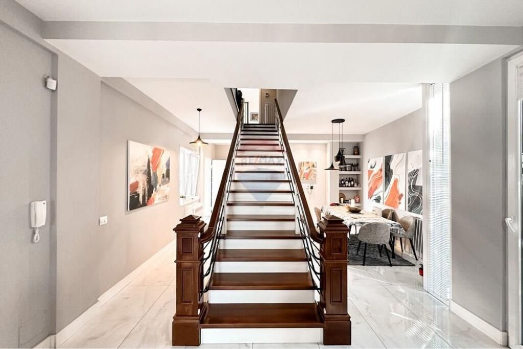 JEPET ME QERA VILE TEK REZIDENCA SUNRISE 2200 EURO