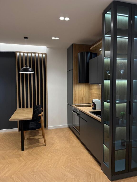 Jepet me Qera apartament 1+1 Liqeni i Thate