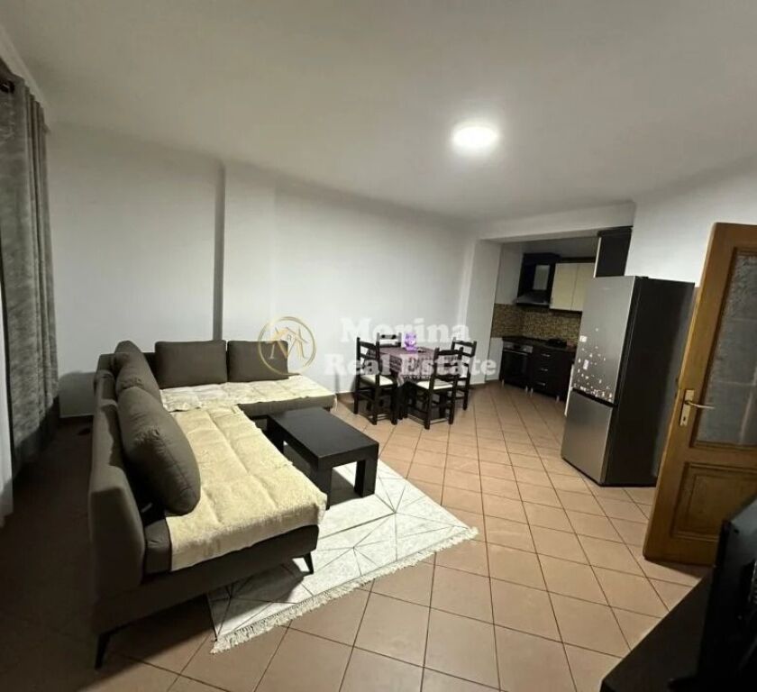 Affitto | Appartamento 2 + 1 | Ex Guardia della Repubblica, Lago Artificiale | 720 €/mese
