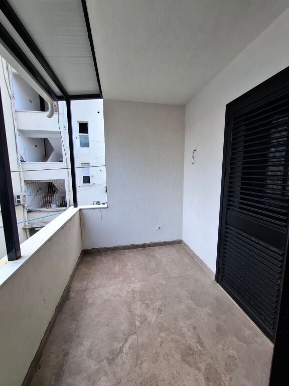 Jepet me Qera Ambjent Biznesi tek Muzeumi ne Durres