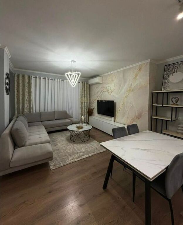 Apartament me qira 1+1 tek Liqeni i Thate