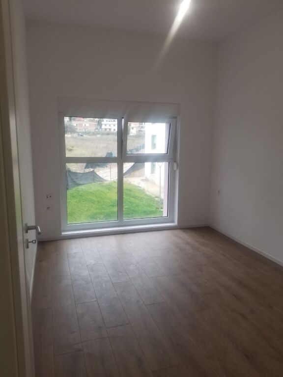 Apartament 1+1 Mangalem Kadiu