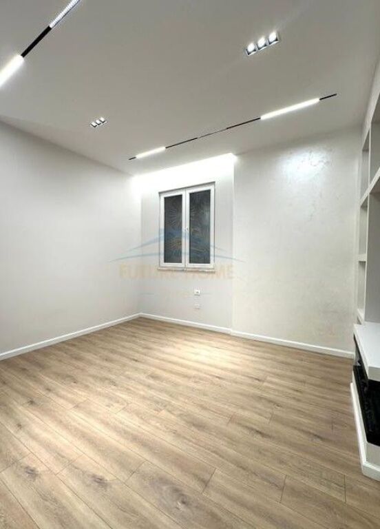 For sale, Apartment 1+1 Unaza e re, Tirana