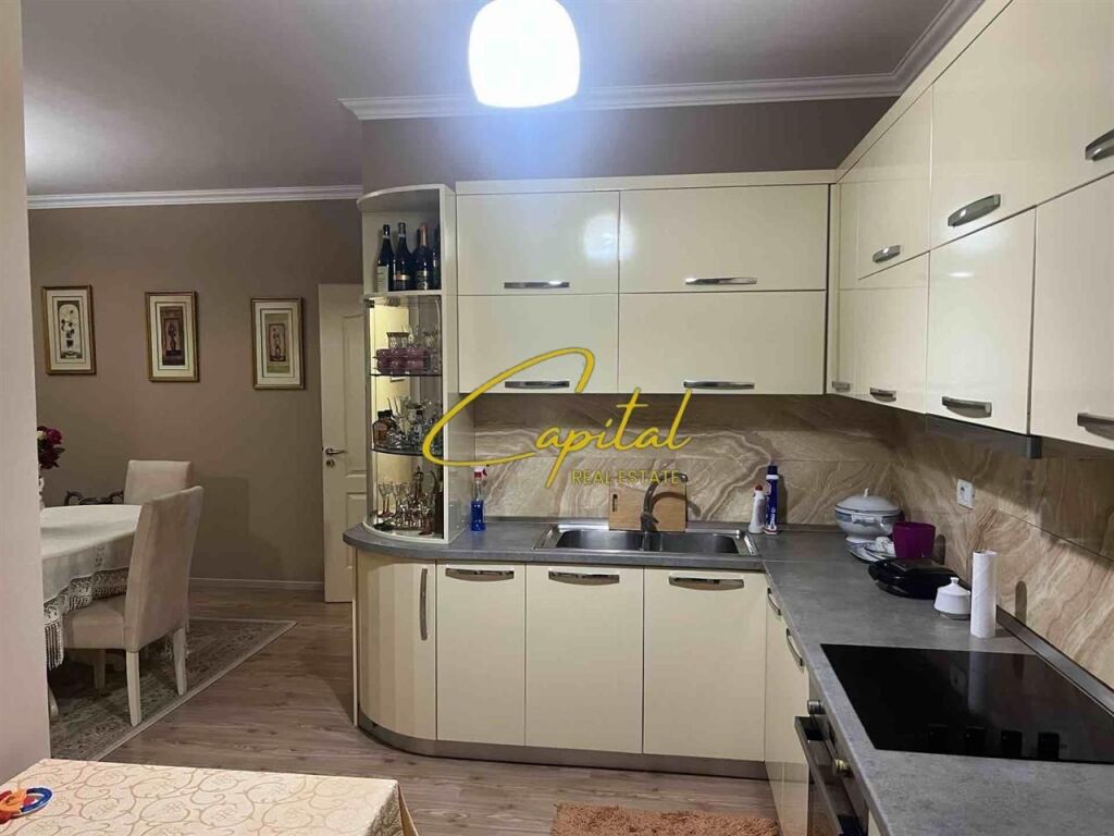 VENDESI APPARTAMENTO 2+1 ASTIR 198.000 EURO