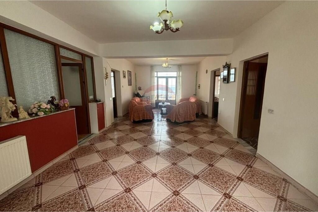 Shtëpi Private në Shitje – Vlorë