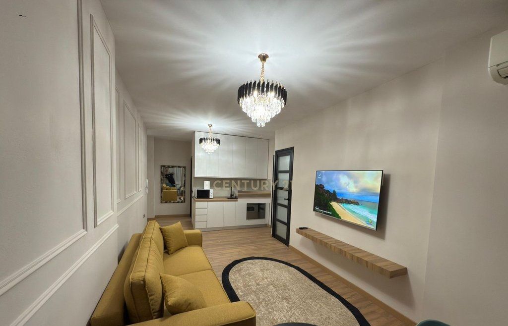 Jepet me Qira Apartament 2+1 në Rrugën e Kavajës