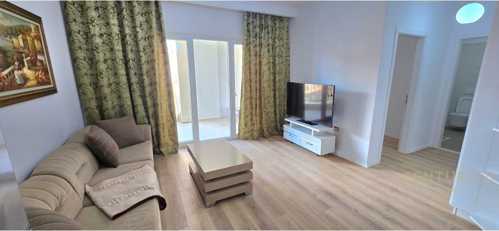 Zogu i Zi, apartament 1+1 per qira