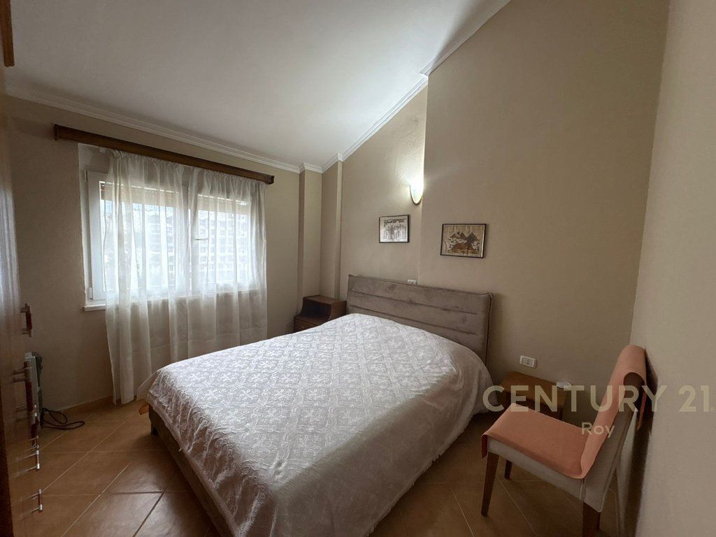 SHITET APRATAMENT 1+1,PRANE GRAND BLUE FAFA!