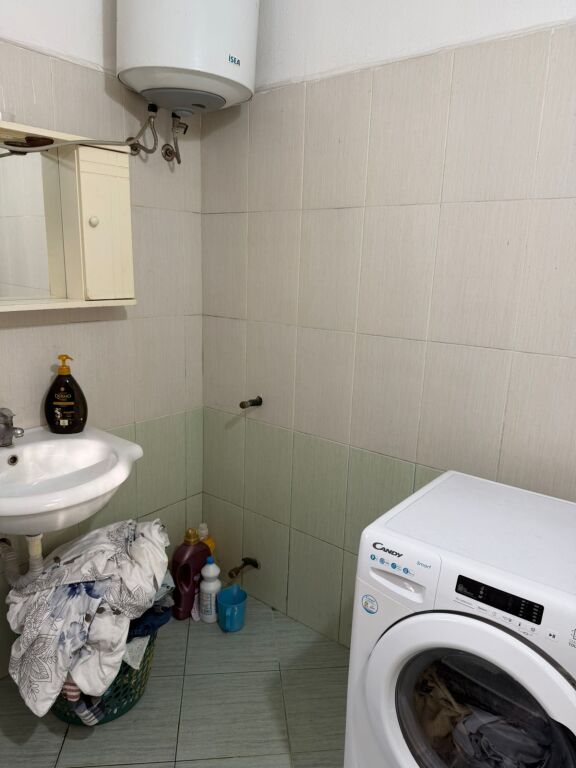 Jepet me qera Garsoniere Ne 5 Maj