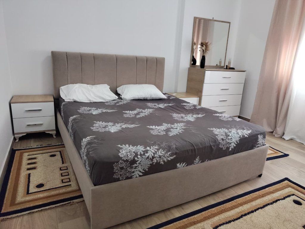 Appartamento in affitto 2+1 a Univers City,