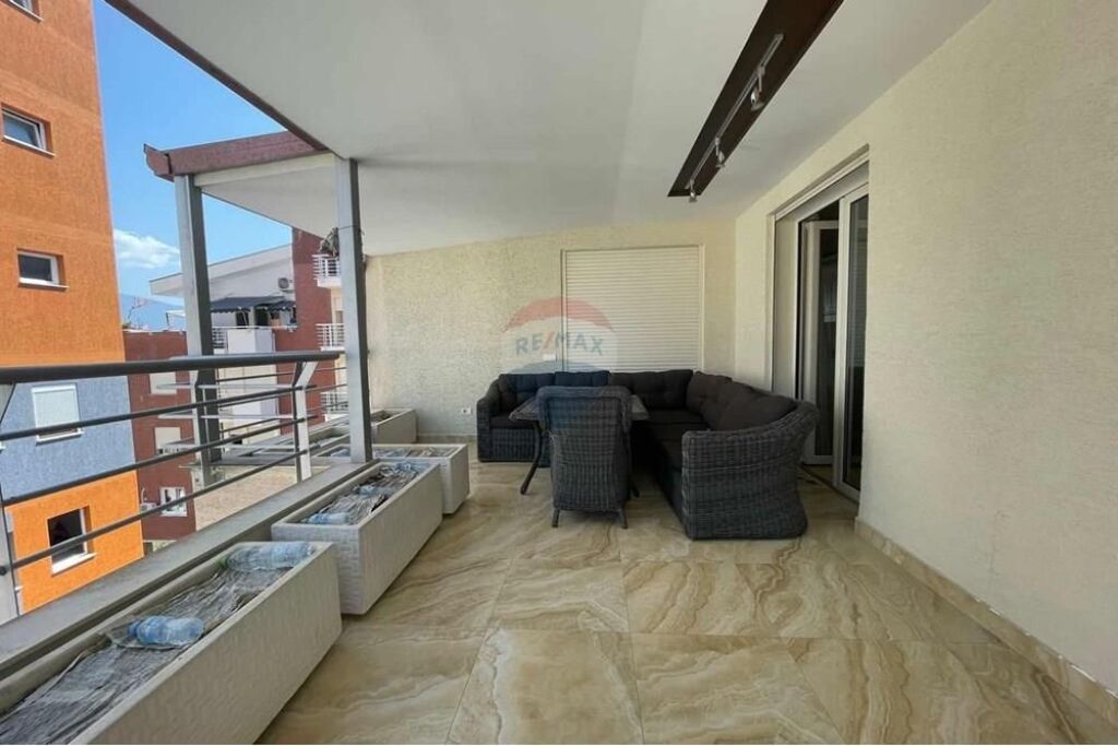 Penthouse 4+1+2 Zoological Garden