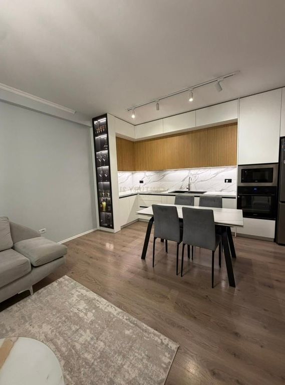 Apartament te Liqeni i Thate 1+1