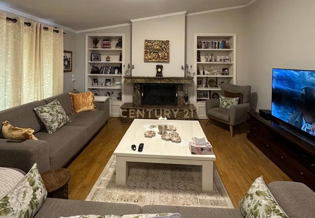 Attico in vendita Lago di Tirana