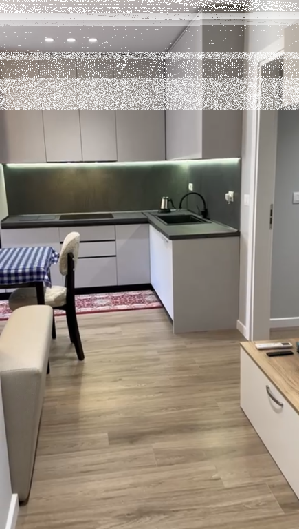 Apartament 2+1, Pazari i Ri!