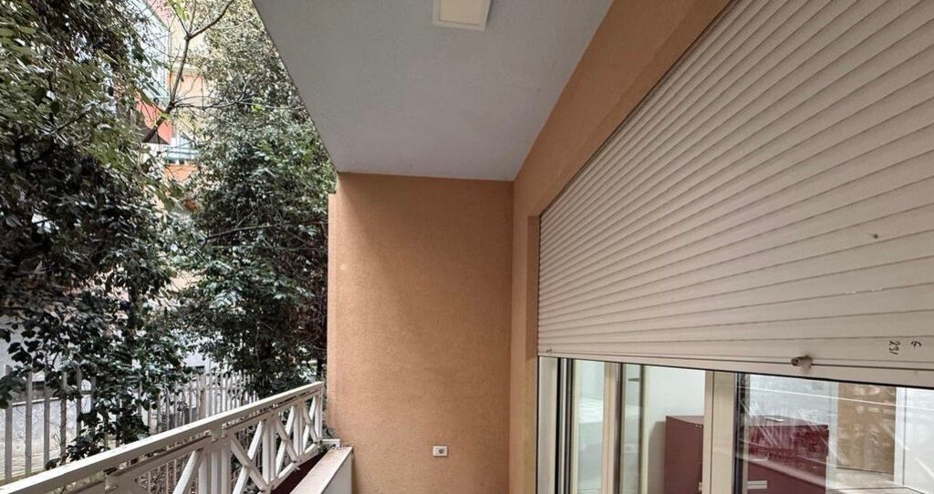 AFFITTIAMO APPARTAMENTO 1+1, IN VIA "EDUARD MANO" VICINO AL LAGO ASCIUTTO!