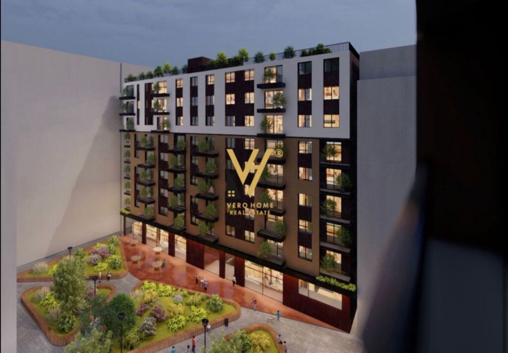 SHITEN 3 POSTE PARKIMI TE FUSHA E AVIACIONIT 46.500 EURO