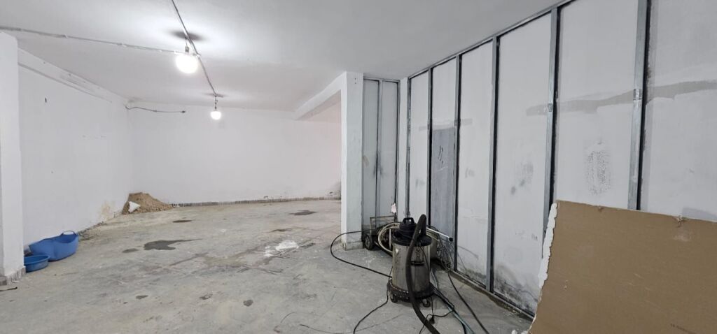 🏡 SHITET AMBJENT BIZNESI SHKOLLA QEMAL MICI DURRES