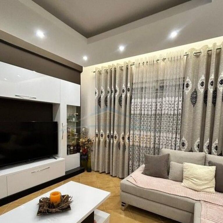 Affitto, Appartamento 2+1, Fresk, Tirana