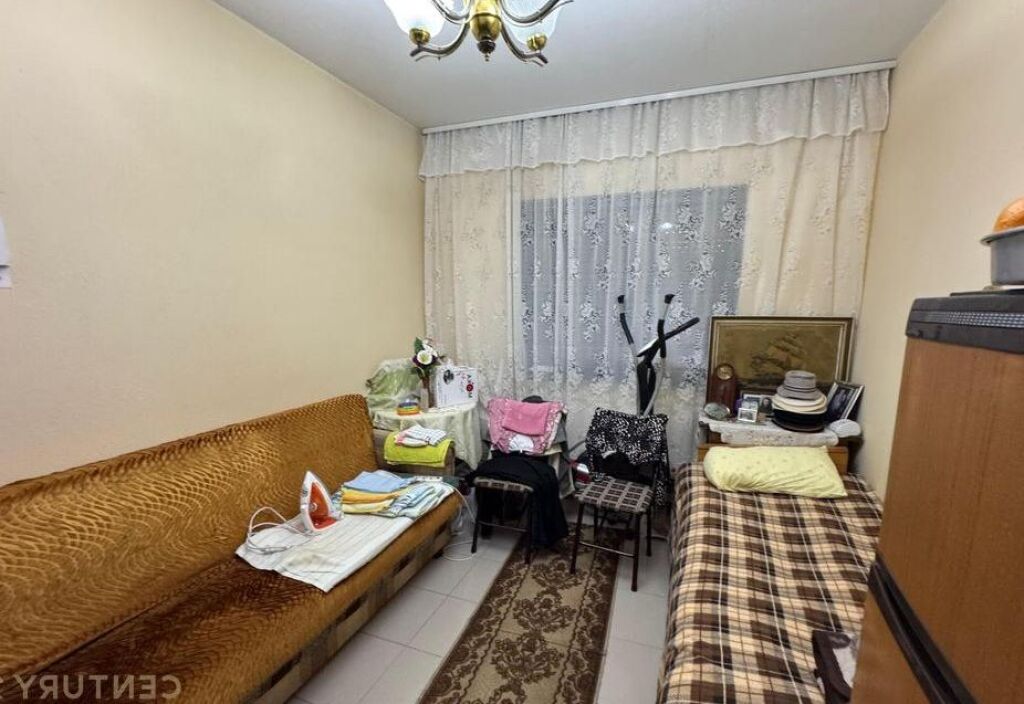 Shitet 3+1+Oborr tek Restoran Durresi