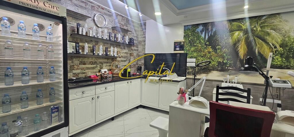 BUSINESS PREMISES FOR RENT 55 M2 CENTER 100,000 LEKE