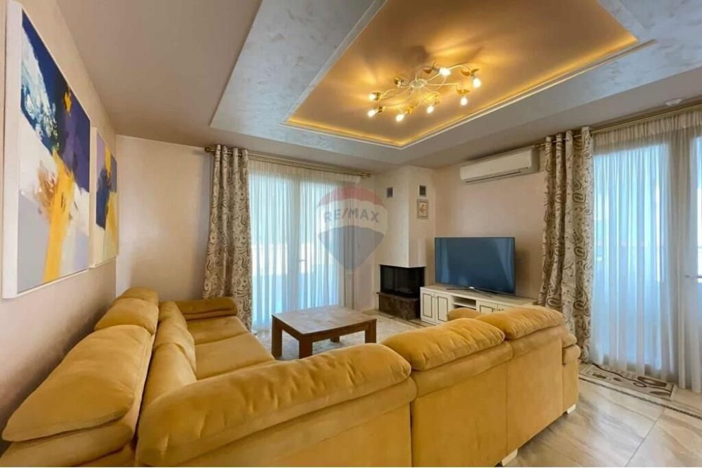 Penthouse 4+1+2 Zoological Garden