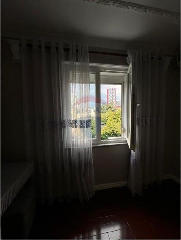 APARTAMENT 2+1+2 ME QIRA, BLLOK