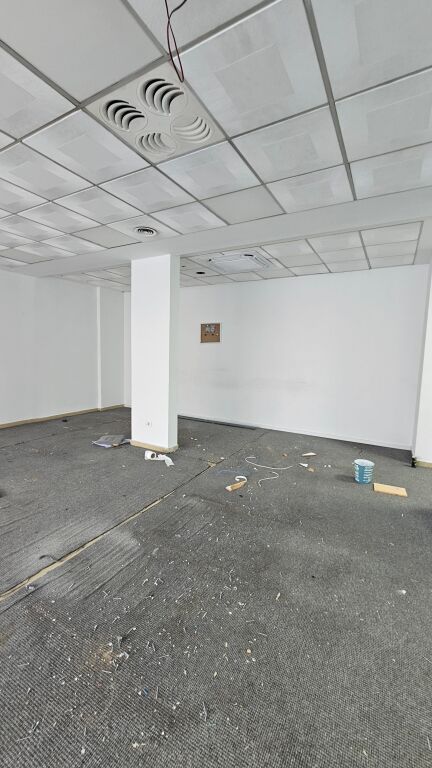 Ambjent me Qira për Zyra – Ish Ekspozita, Tiranë | 200 m² | Lokacion Premium