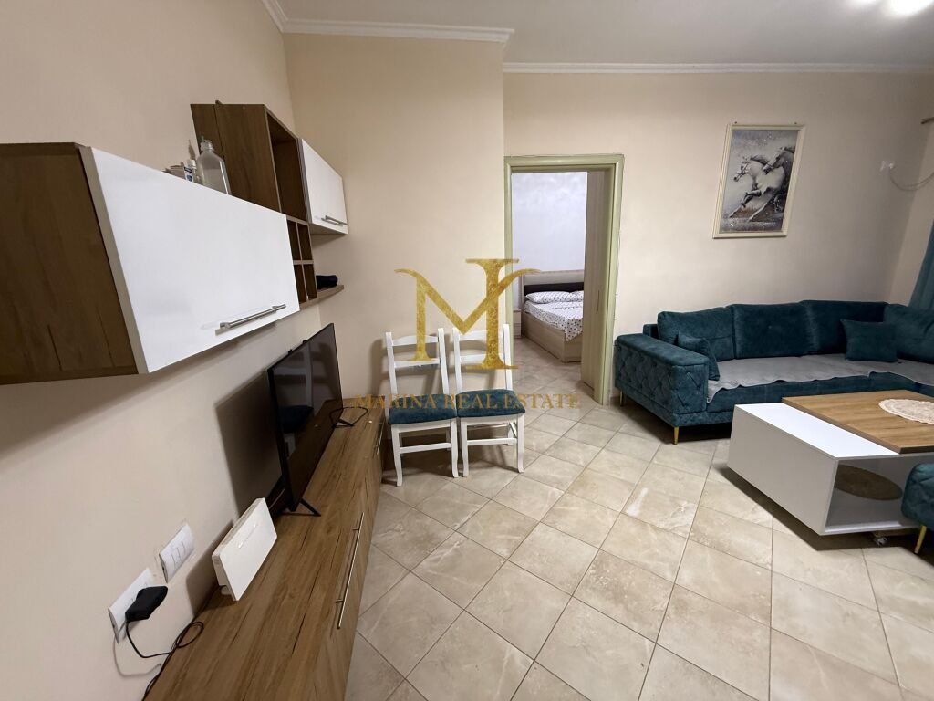 JEPET ME QERA APARTAMENT 1+1 NE PLAZH RROTA E KUQE !