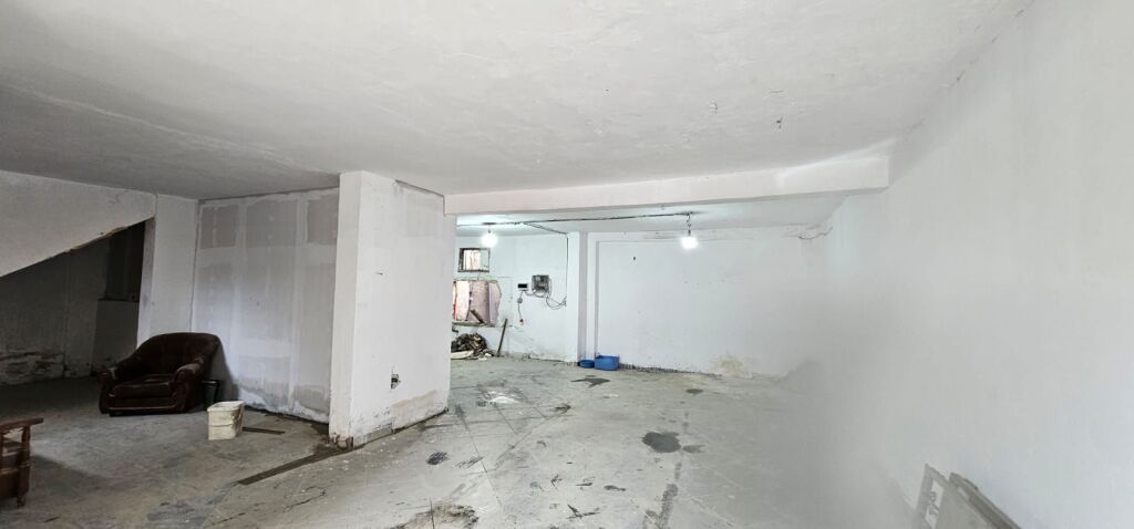 🏡 SHITET AMBJENT BIZNESI SHKOLLA QEMAL MICI DURRES