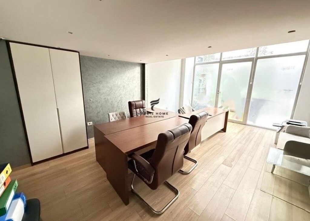 DYQAN ME QERA 65 M2 KOMUNA E PARISIT 700 EURO