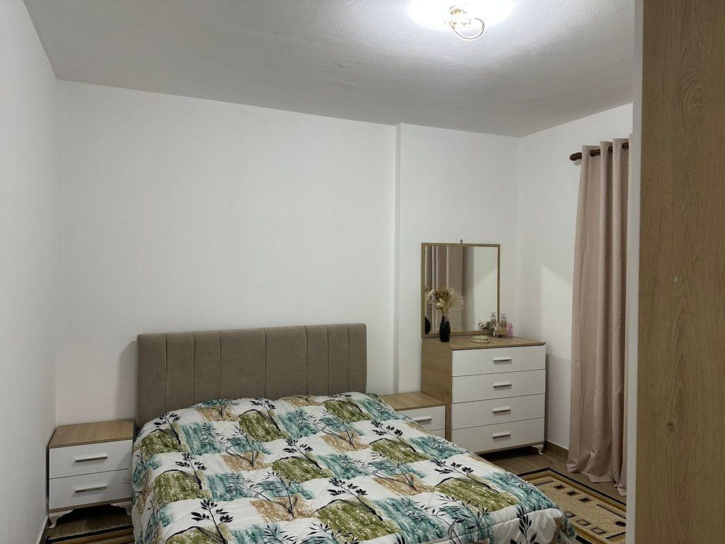 Appartamento in affitto 2+1 a Univers City,