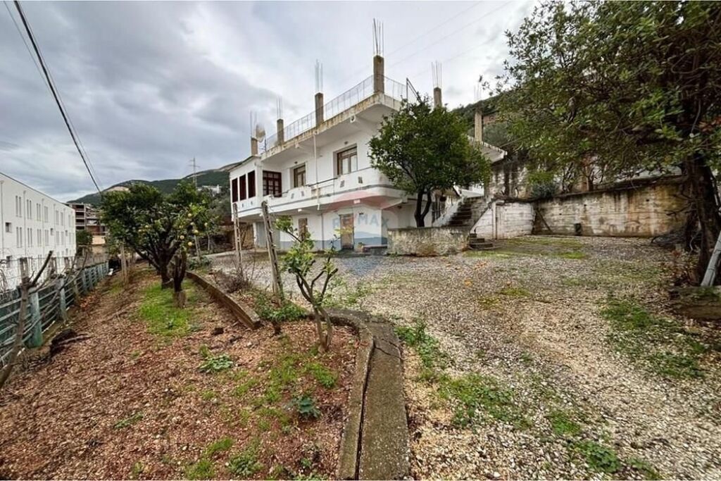 Shtëpi Private në Shitje – Vlorë