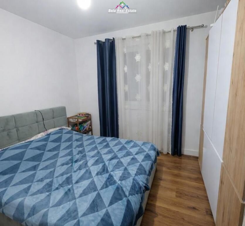 Apartament Ne Shitje 2+1 Tek Ish Parku (ID B121209) Tirane