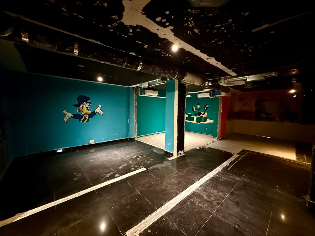 📣 QERA Ambient Biznesi (Podrum) 📍 Myslym Shyri, Prane Karburant Kastratit ✨