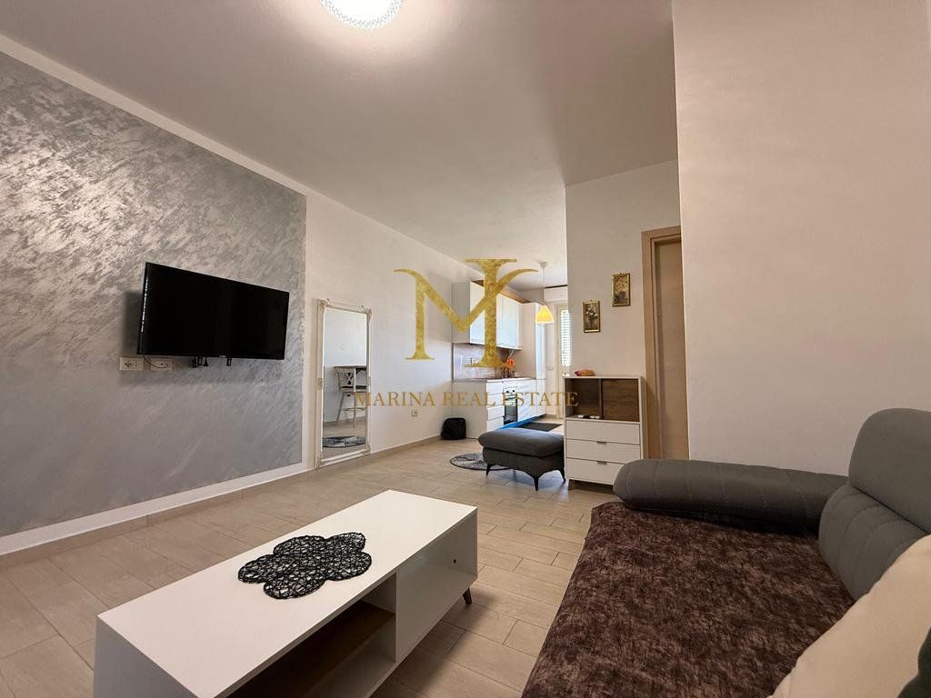JEPET ME QERA APARTAMENT 1+1 NE PLAZH , DURRES !!