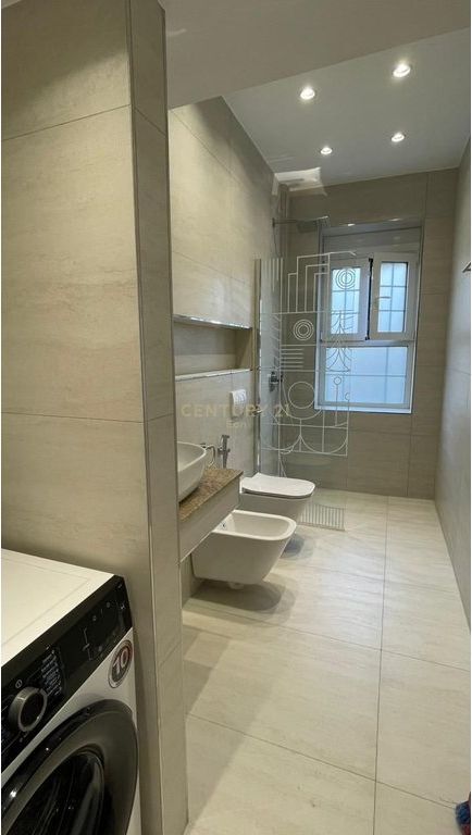 Appartamento 2+1 In Affitto a Vollga, Durrës !!