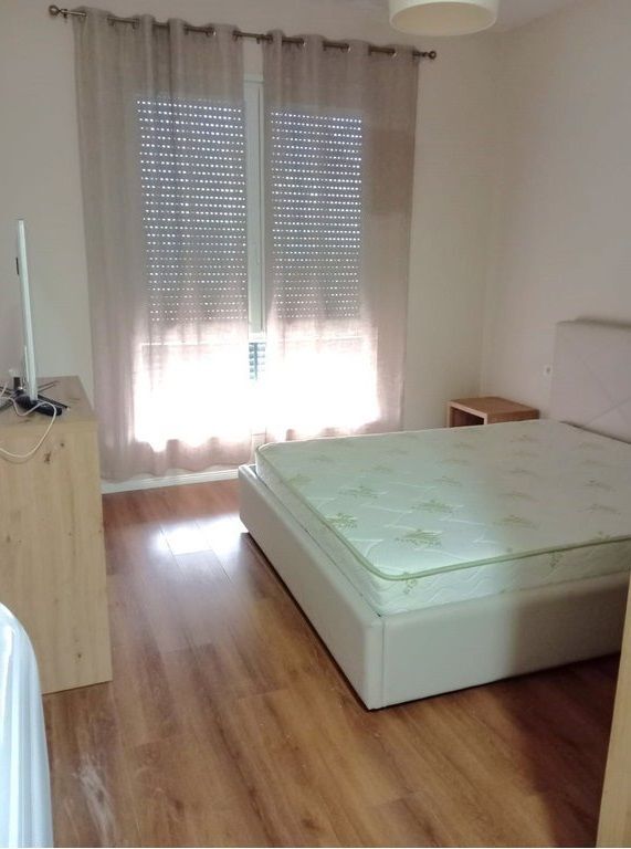 Appartamento 2+1 in Affitto in Via 5 Maji, Tirana - 700€ | 100 m²